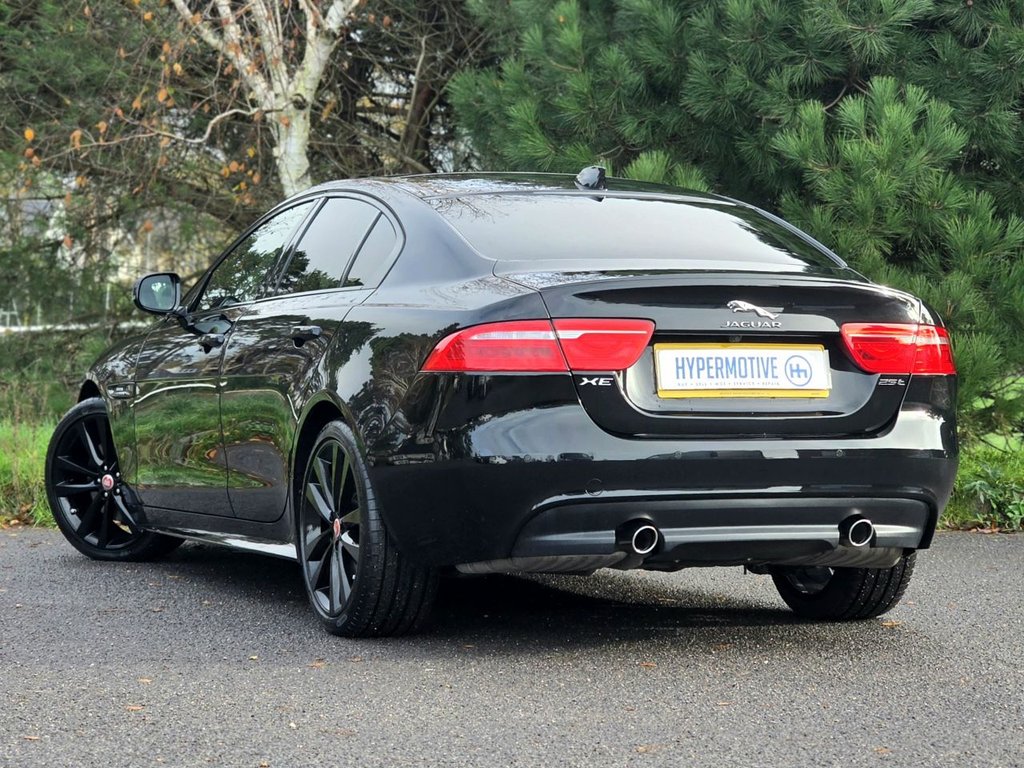Used Jaguar XE 2016 for sale - 76590723: Photo 5
