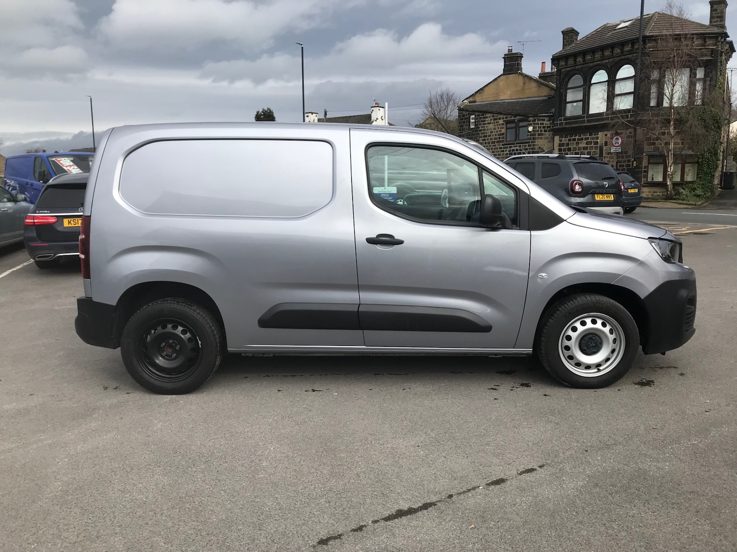 Used Peugeot Partner 2023 for sale - 77532169: Photo 19