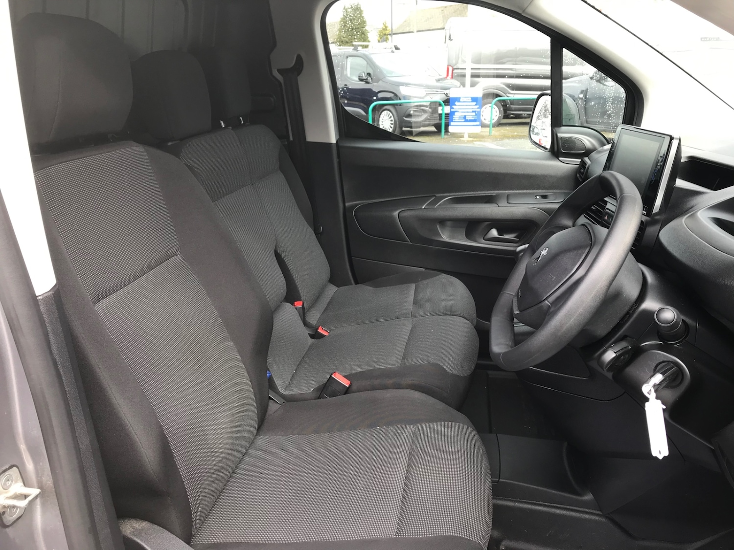 Used Peugeot Partner 2023 for sale - 77532169: Photo 5