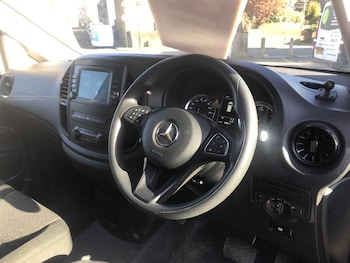 Used Mercedes-Benz Vito 2023 for sale - 77917338: Photo