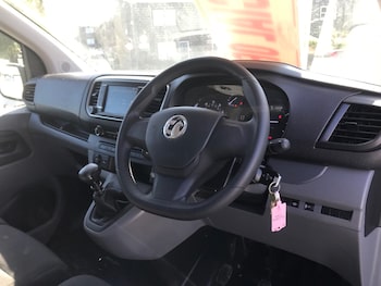 Used Vauxhall Vivaro 2023 for sale - 78296977: Photo