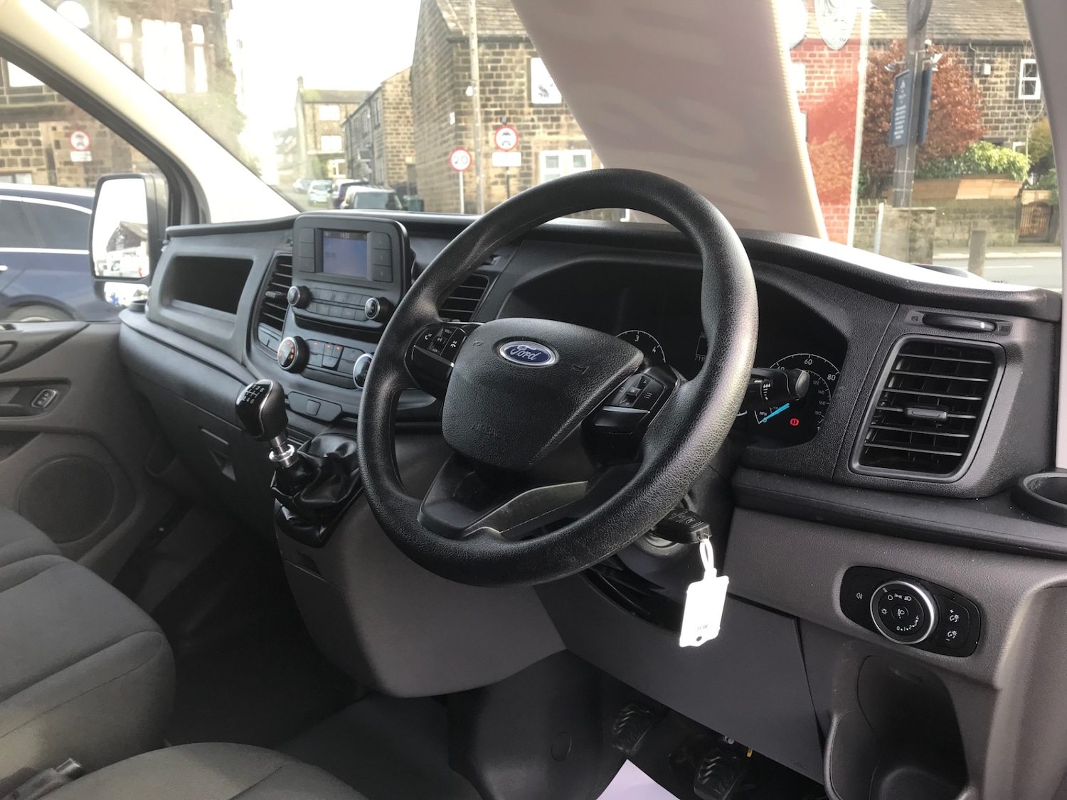 Used Ford Transit Custom 2023 for sale - 77578380: Photo 4