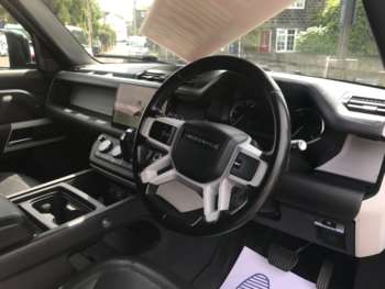 Used Land Rover Defender 2022 for sale - 74782877: Photo