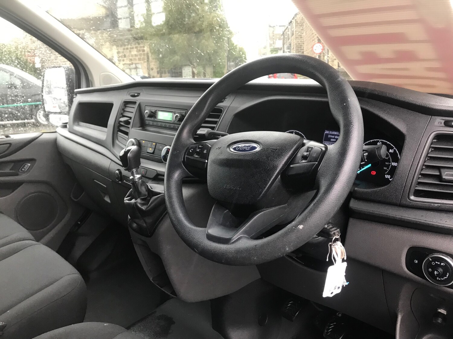Used Ford Transit Custom 2018 for sale - 76126275: Photo 5