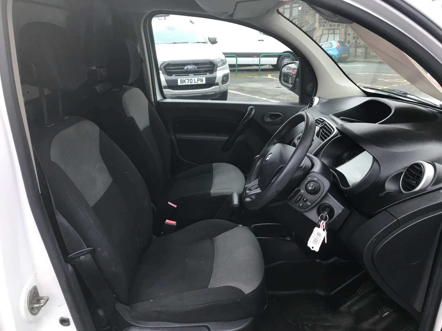 Used Renault Kangoo 2017 for sale - 76707459: Photo 5