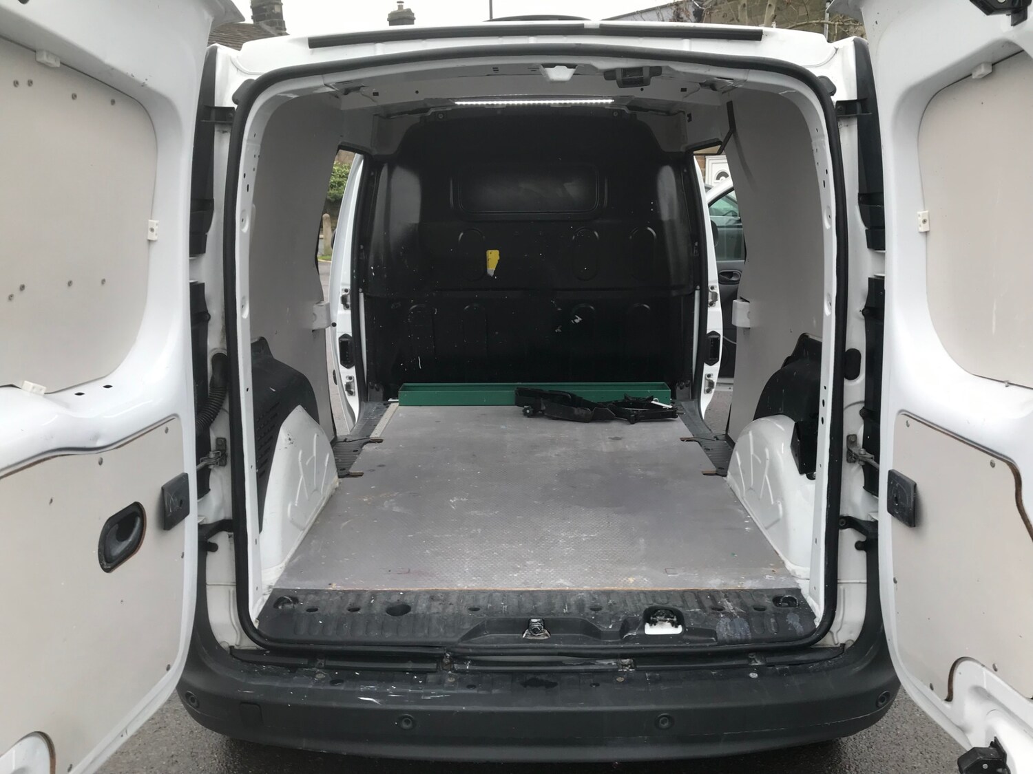 Used Renault Kangoo 2017 for sale - 76707459: Photo 9