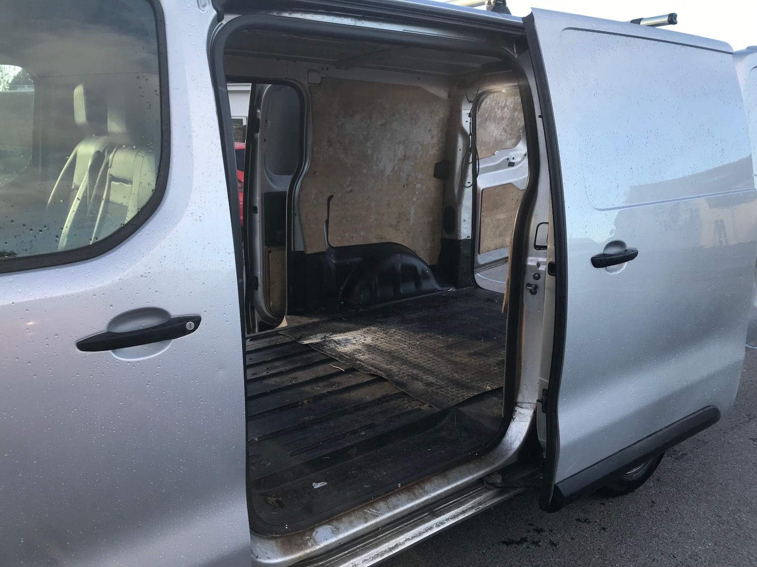 Used Peugeot Expert 2018 for sale - 76611696: Photo 15