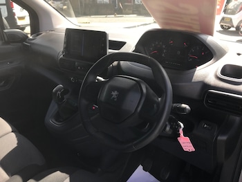 Used Peugeot Partner 2020 for sale - 78296971: Photo