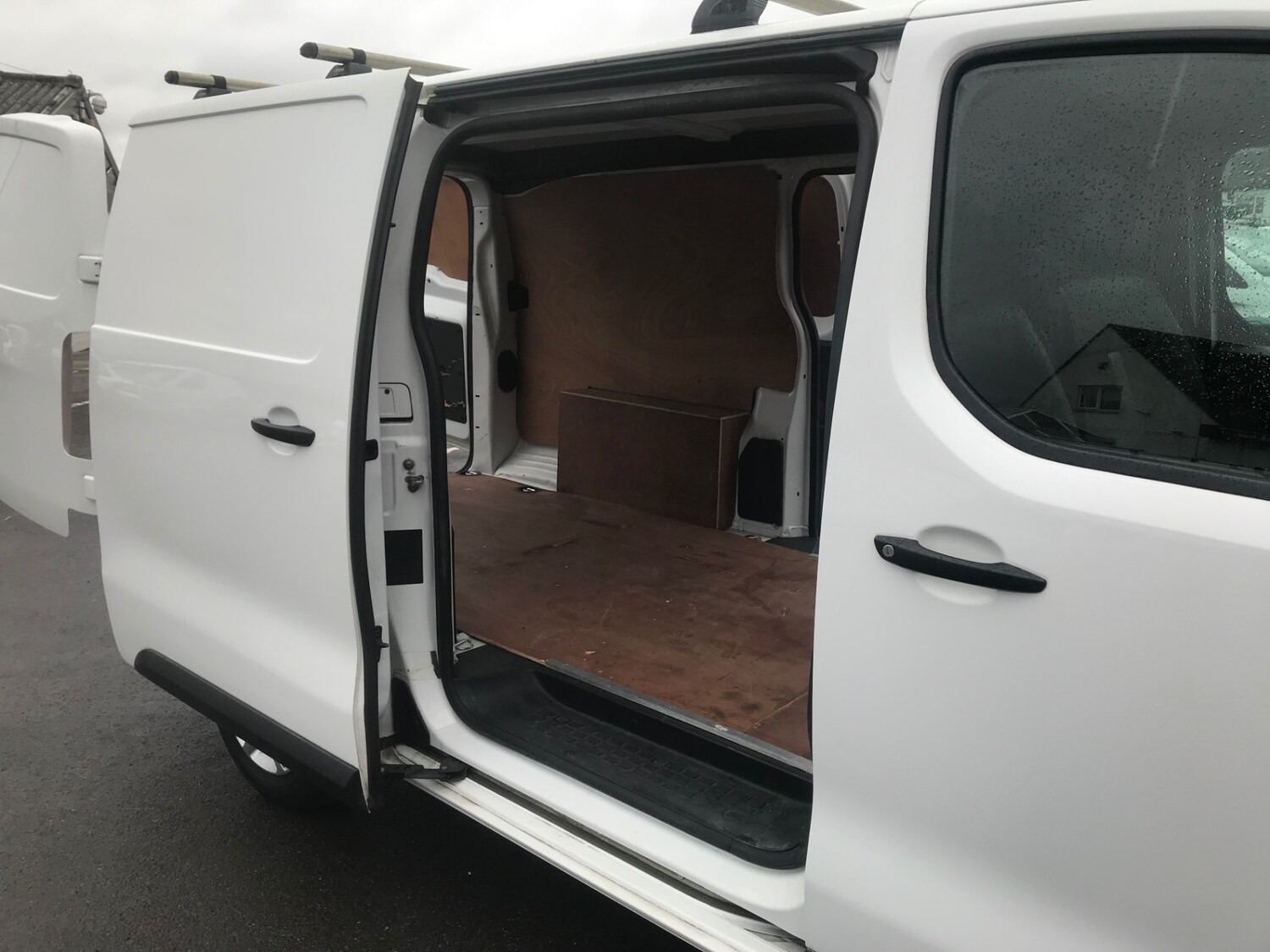 Used Vauxhall Vivaro 2020 for sale - 77651093: Photo 14
