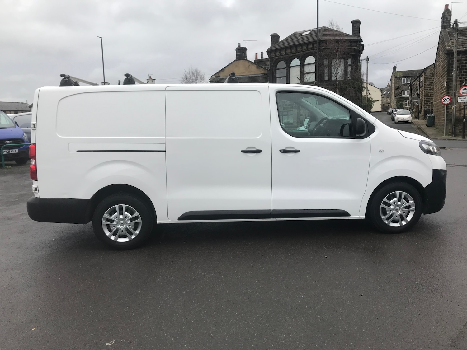 Used Vauxhall Vivaro 2020 for sale - 77651093: Photo 17