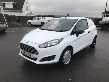 Used Ford Fiesta 2015 for sale - 77461438: Photo
