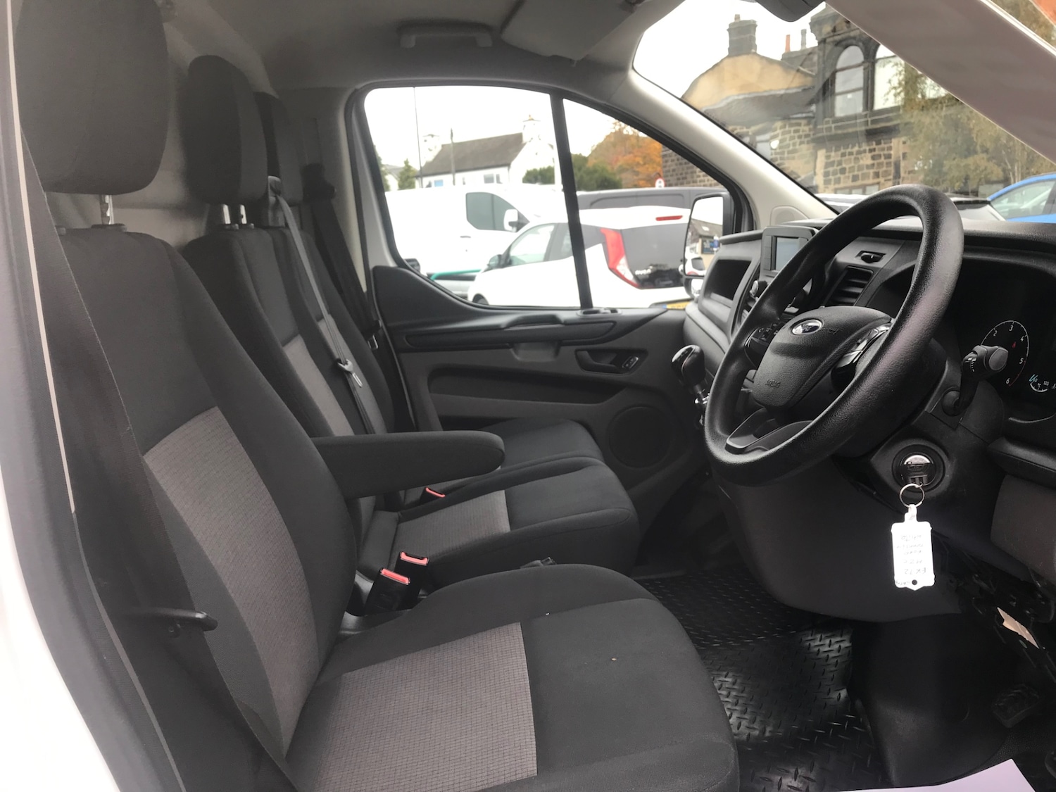 Used Ford Transit Custom 2022 for sale - 76353390: Photo 5