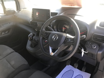 Used Vauxhall Combo 2021 for sale - 76046550: Photo