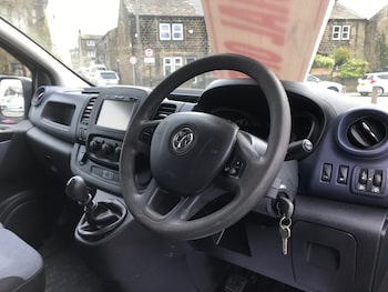 Used Vauxhall Vivaro 2018 for sale - 78210169: Photo