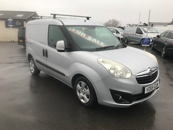 Used Vauxhall Combo 2015 for sale - 77490237: Photo