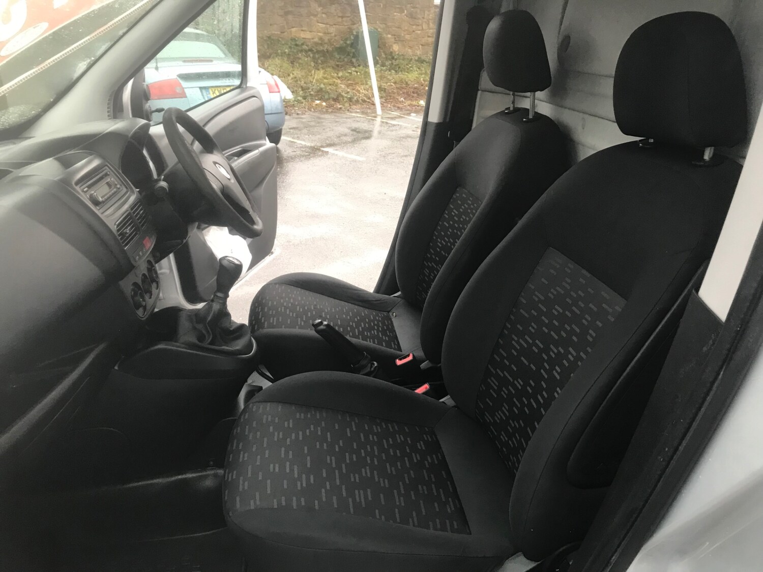 Used Vauxhall Combo 2015 for sale - 77490237: Photo 9