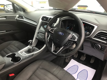 Used Ford Mondeo 2017 for sale - 77872939: Photo