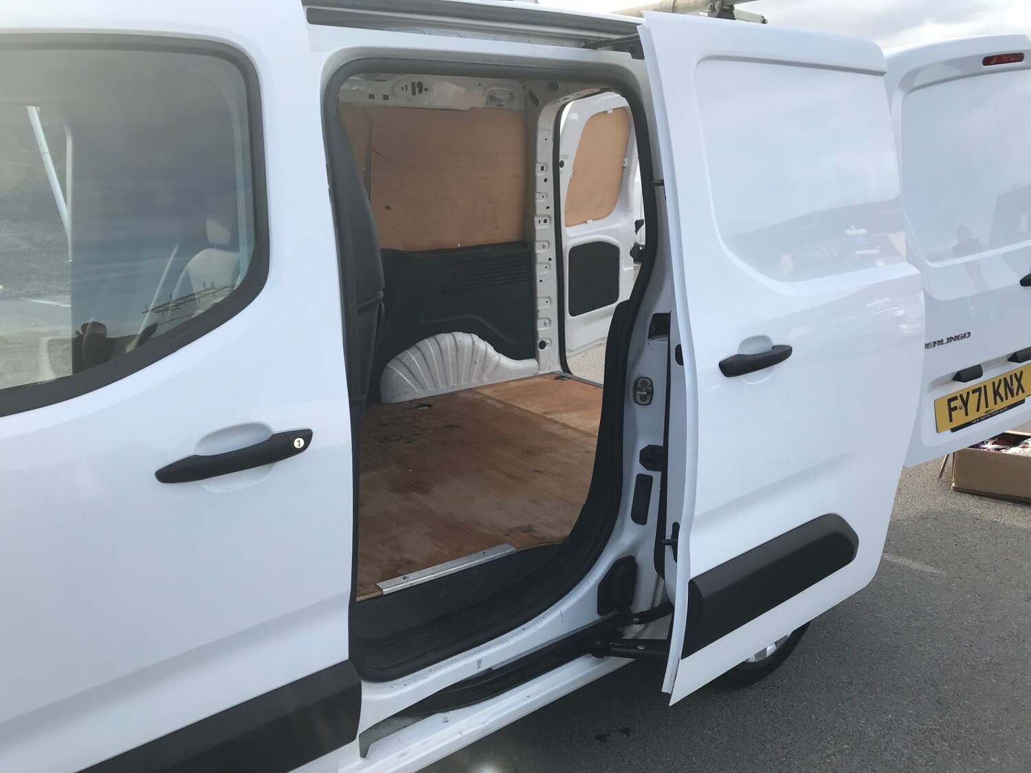 Used Citroen Berlingo 2021 for sale - 77640910: Photo 12