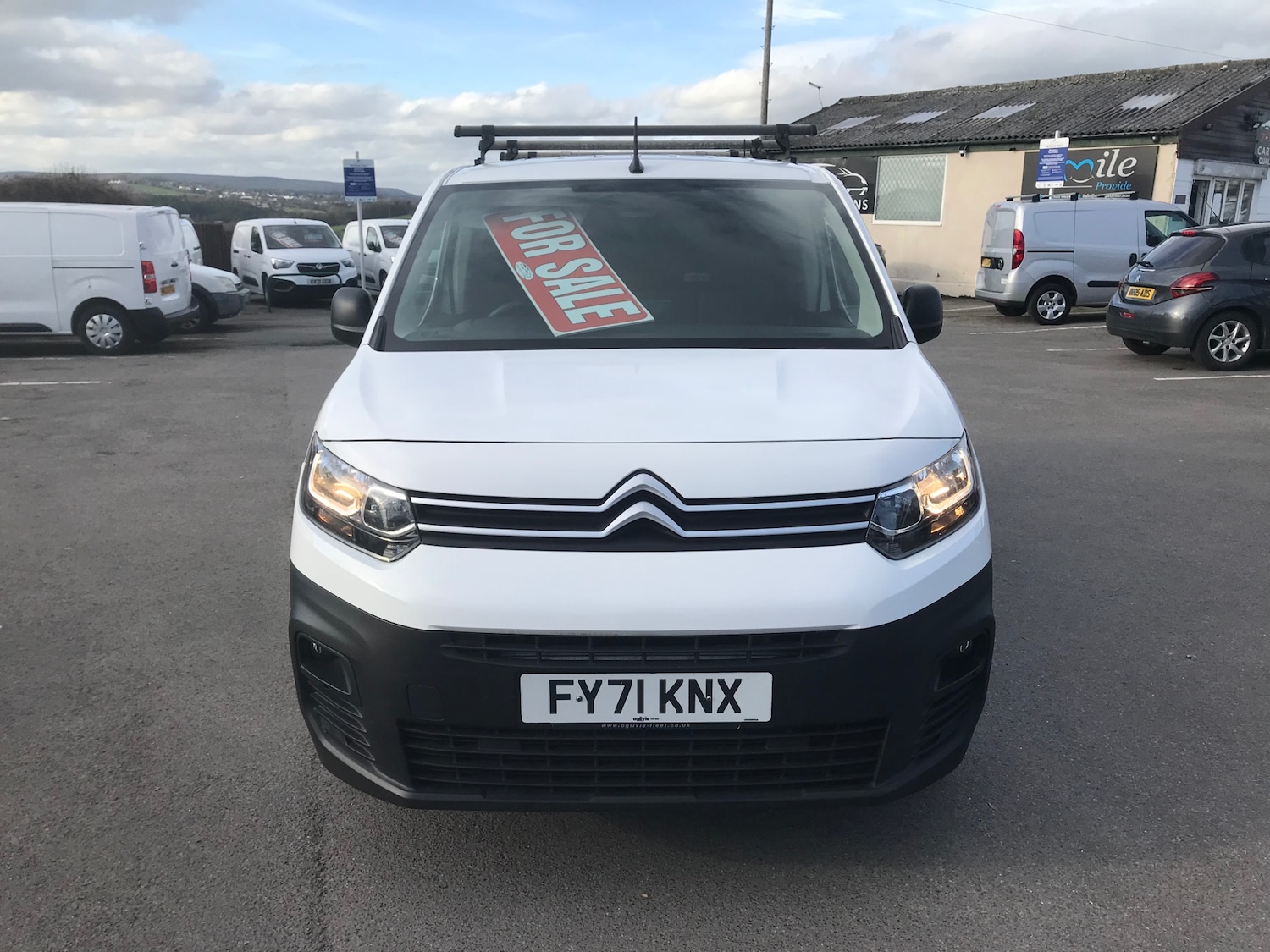 Used Citroen Berlingo 2021 for sale - 77640910: Photo 2