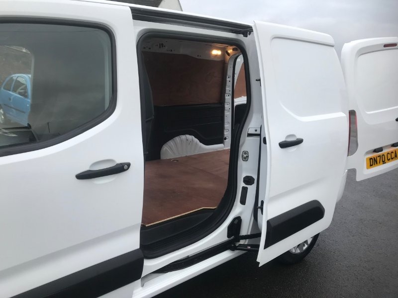 Used Vauxhall Combo 2020 for sale - 77323908: Photo 17