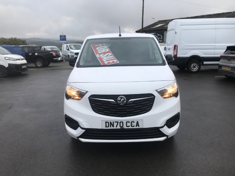 Used Vauxhall Combo 2020 for sale - 77323908: Photo 2