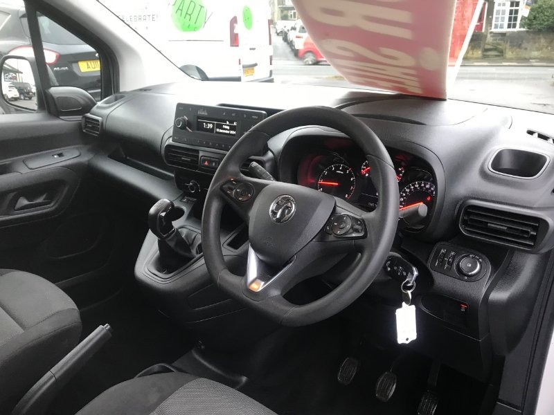 Used Vauxhall Combo 2020 for sale - 77323908: Photo 4