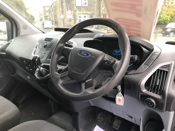 Used Ford Transit Custom 2015 for sale - 76274252: Photo 4