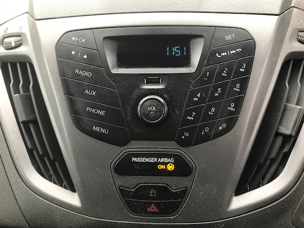 Used Ford Transit Custom 2015 for sale - 76274252: Photo 6