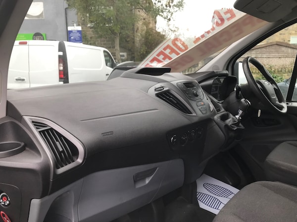 Used Ford Transit Custom 2015 for sale - 76274252: Photo 8