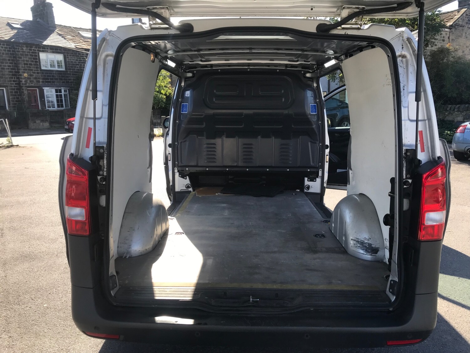 Used Mercedes-Benz Vito 2019 for sale - 76046673: Photo 15