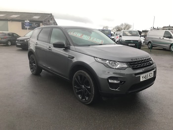 Used Land Rover Discovery Sport 2015 for sale - 77528374: Photo