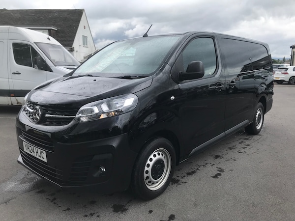 Used Vauxhall Vivaro 2024 for sale - 74682755: Photo 3