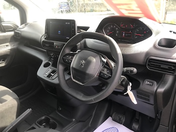 Used Peugeot Partner 2024 for sale - 75499874: Photo