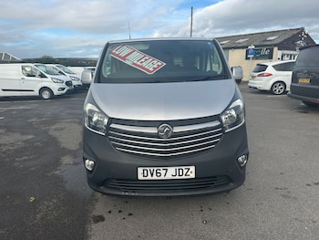 Used Vauxhall Vivaro 2017 for sale - 76272837: Photo
