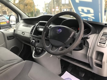 Used Vauxhall Vivaro 2014 for sale - 76476888: Photo