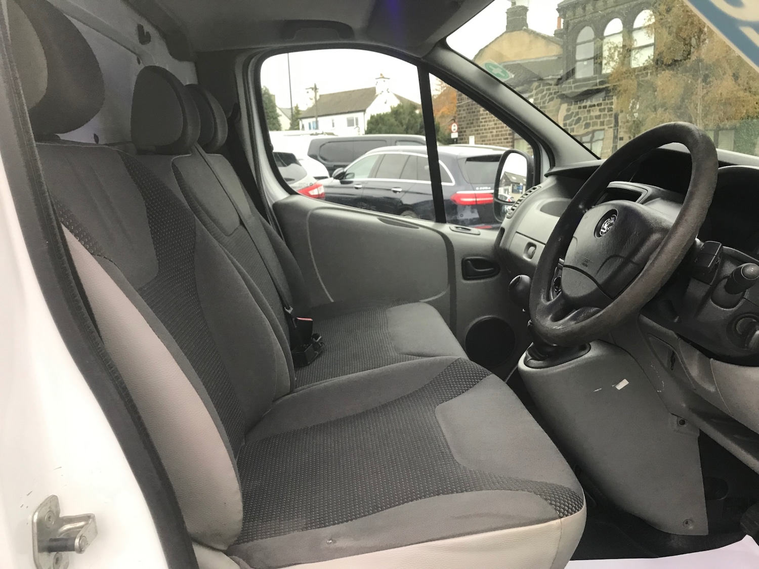 Used Vauxhall Vivaro 2014 for sale - 76476888: Photo 5