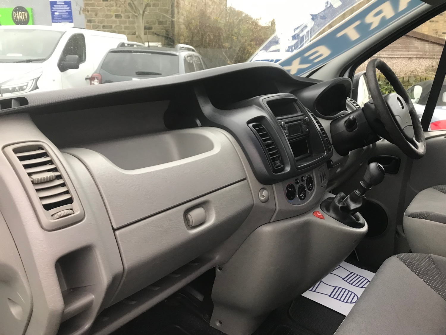 Used Vauxhall Vivaro 2014 for sale - 76476888: Photo 9