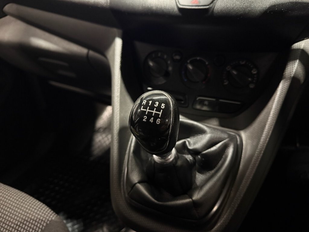 Used Ford Transit Connect 2017 for sale - 77805941: Photo 25