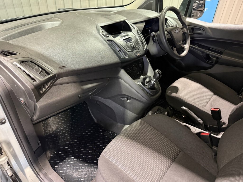 Used Ford Transit Connect 2017 for sale - 77805941: Photo 3