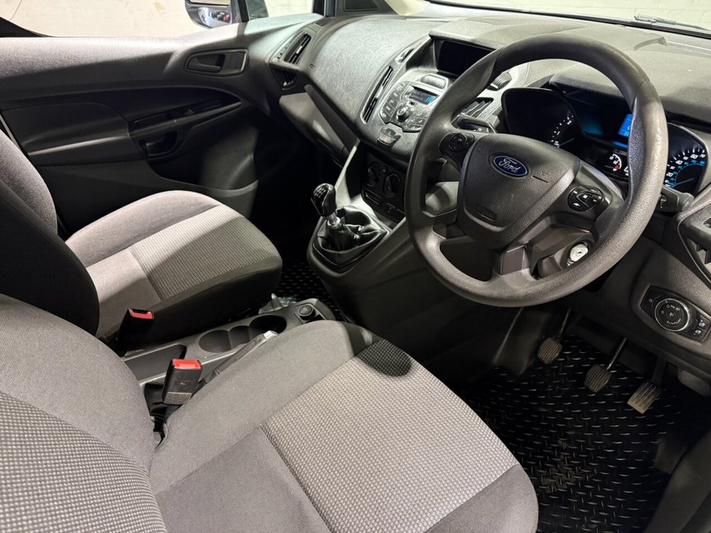 Used Ford Transit Connect 2017 for sale - 77805941: Photo 5