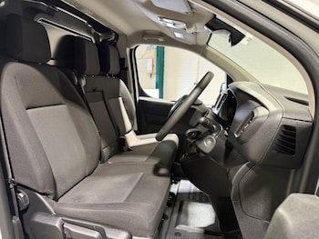 Used Vauxhall Vivaro 2023 for sale - 79266037: Photo
