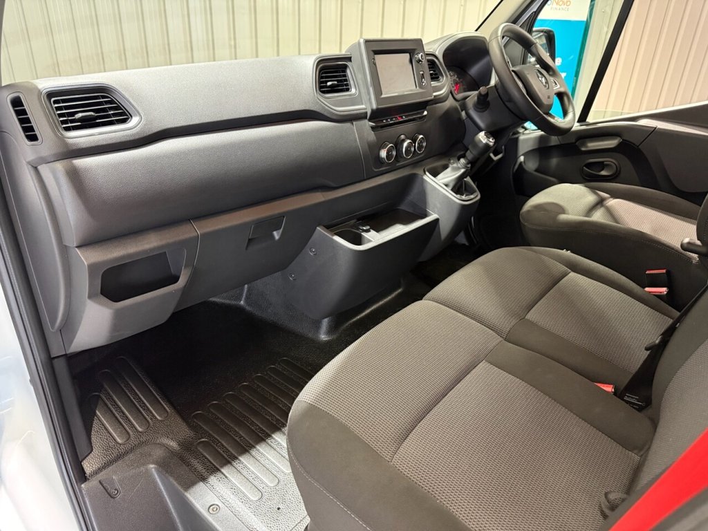 Used Renault Master 2023 for sale - 76617424: Photo 3