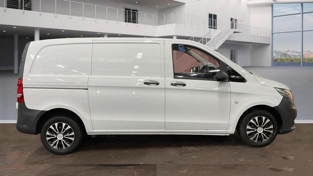 Used Mercedes-Benz Vito 2016 for sale - 77276348: Photo 5