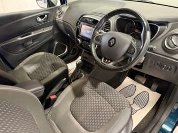 Used Renault Captur 2018 for sale - 74765539: Photo