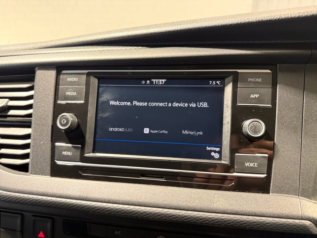 Used Volkswagen Transporter 2021 for sale - 77990638: Photo 25