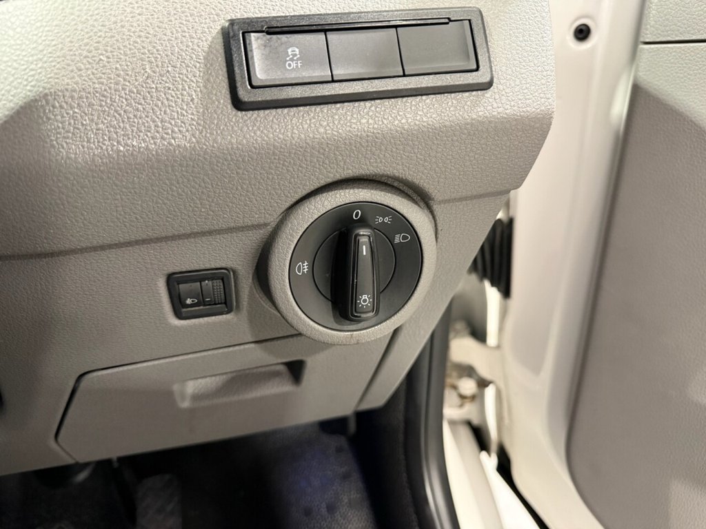 Used Volkswagen Transporter 2021 for sale - 77990638: Photo 34