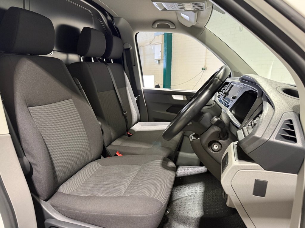 Used Volkswagen Transporter 2021 for sale - 77990638: Photo 6