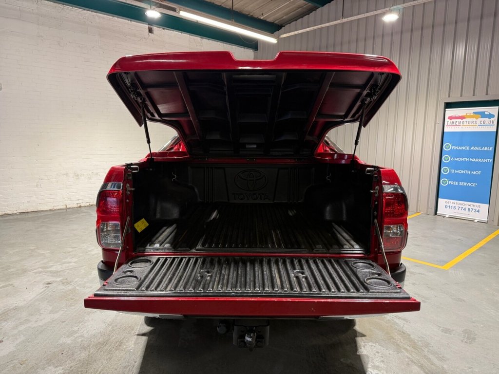 Used Toyota Hilux 2017 for sale - 77212953: Photo 15