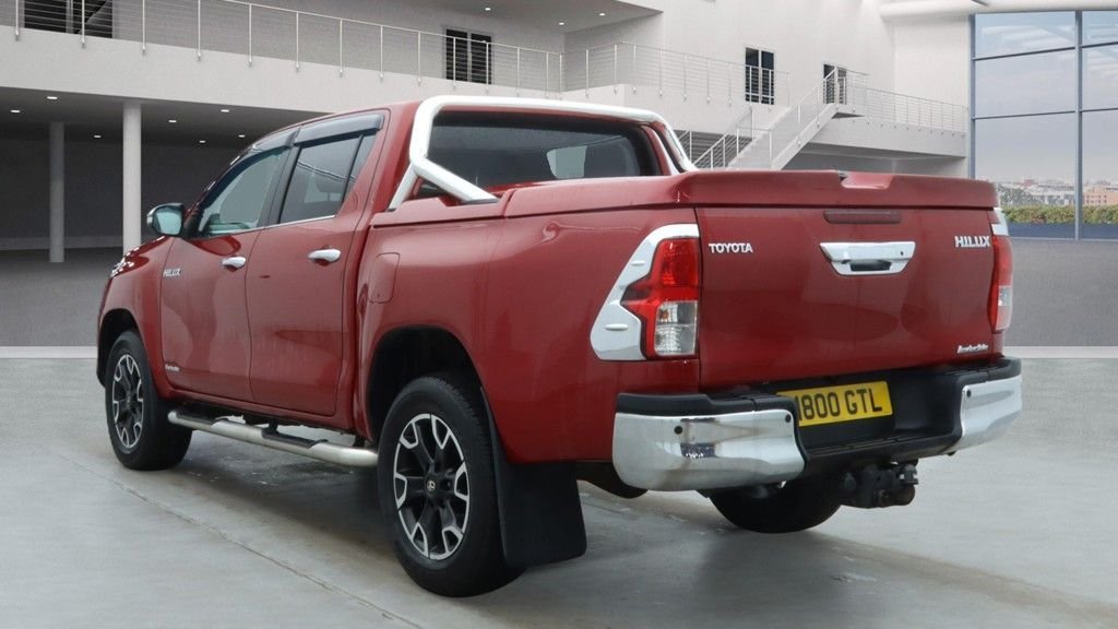 Used Toyota Hilux 2017 for sale - 77212953: Photo 3