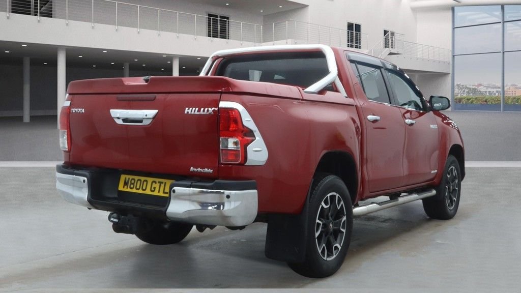 Used Toyota Hilux 2017 for sale - 77212953: Photo 4
